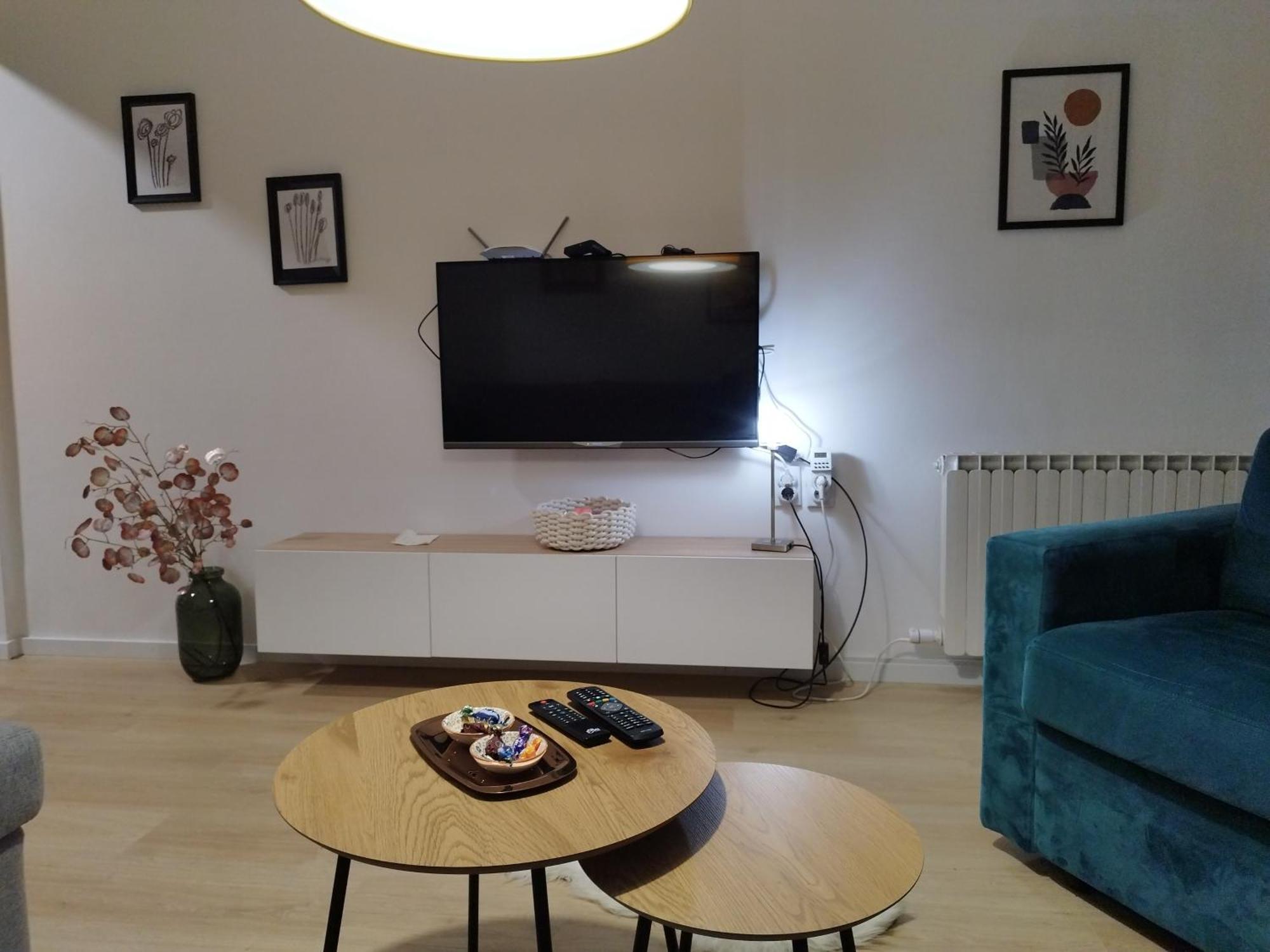 Home Apartment Ниш Екстер'єр фото